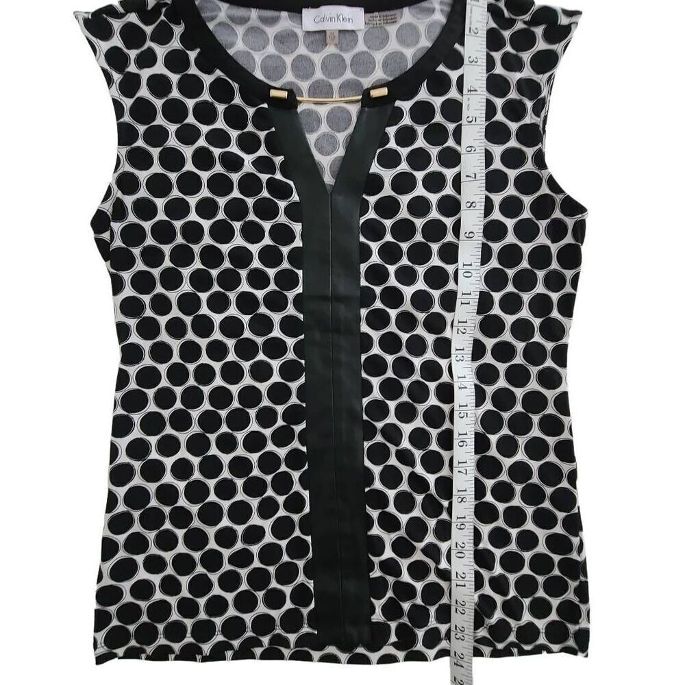 Calvin Klein Polka Dot Sleeveless Blouse Faux Leather Trim Size XS - Picture 6 of 9